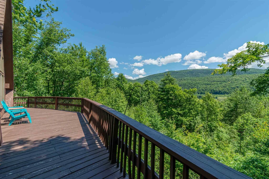 522 Read Farm Lane Dorset VT 05253