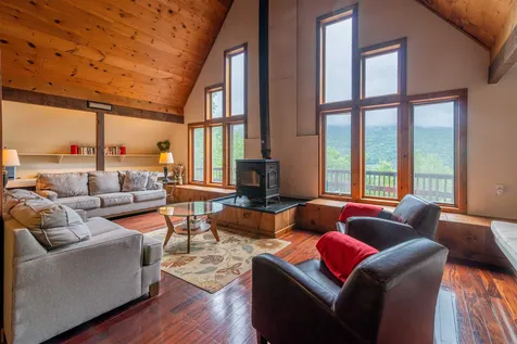 522 Read Farm Lane Dorset VT 05253
