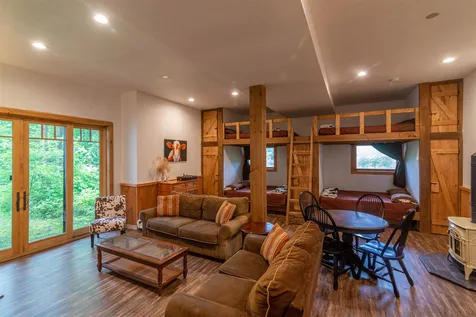 522 Read Farm Lane Dorset VT 05253