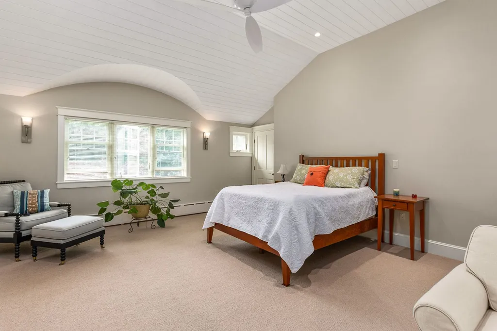 5 Walton Road New Castle NH 03854