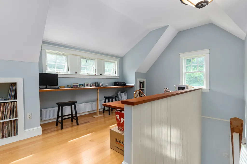 5 Walton Road New Castle NH 03854