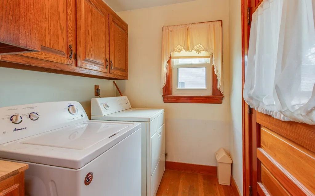 103 Ledge Street Nashua NH 03060