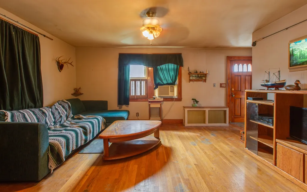 103 Ledge Street Nashua NH 03060