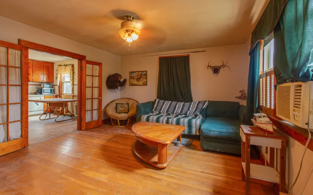 103 Ledge Street Nashua NH 03060