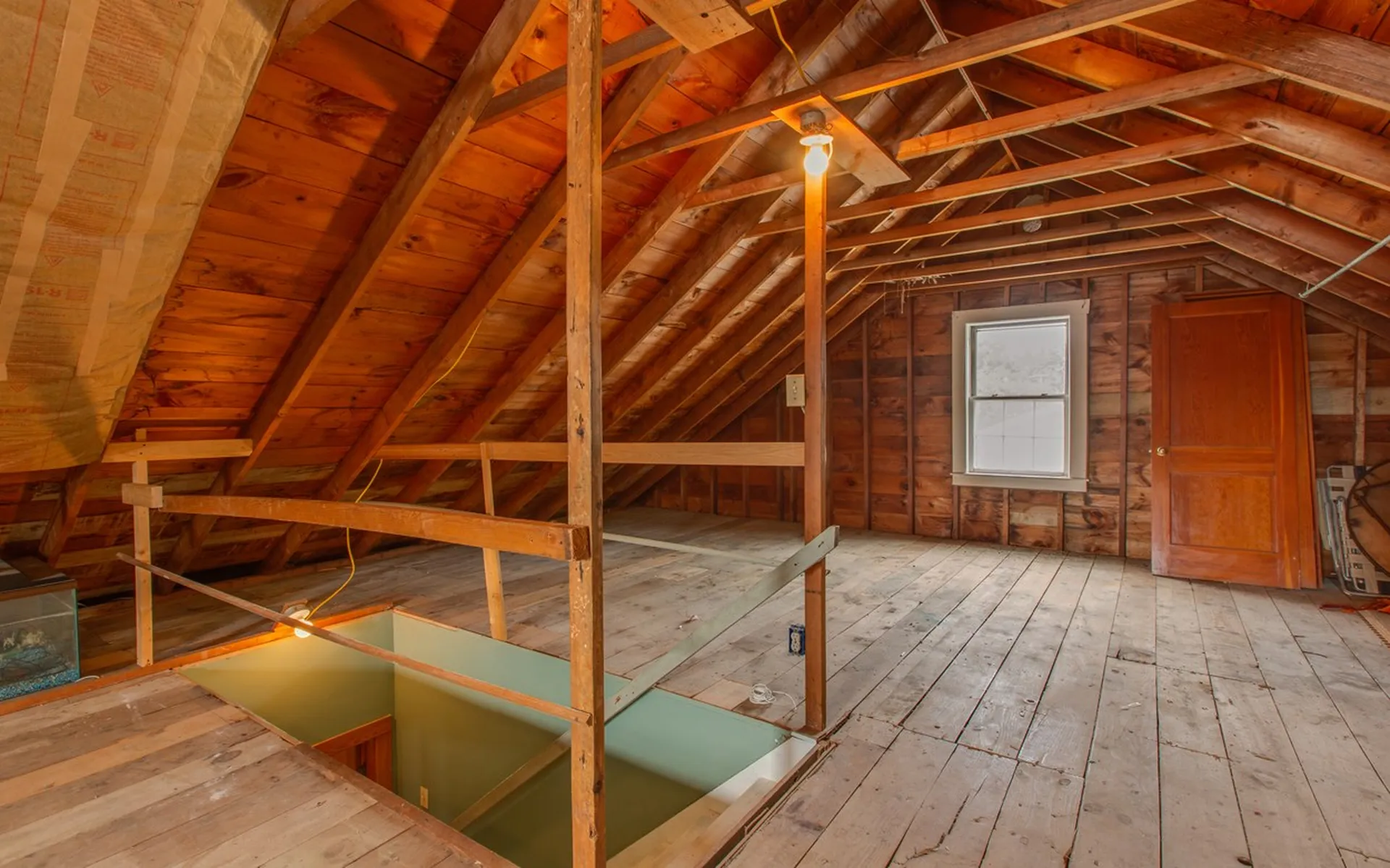 103 Ledge Street Nashua NH 03060