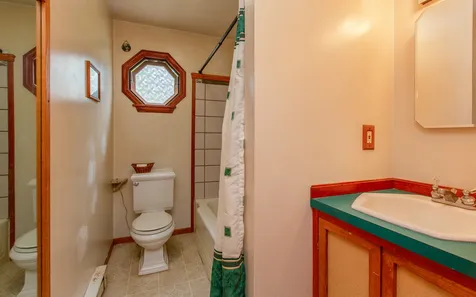 103 Ledge Street Nashua NH 03060