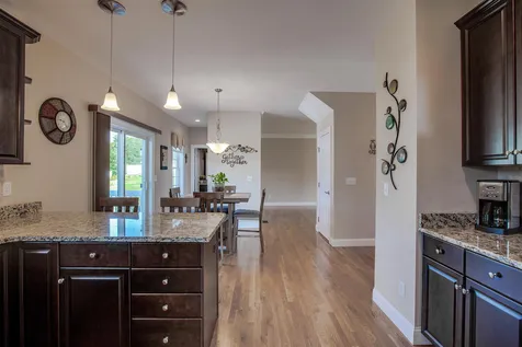 35 Hunter Mill Way Londonderry NH 03053