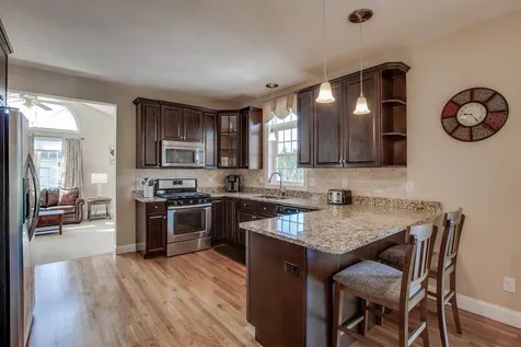 35 Hunter Mill Way Londonderry NH 03053