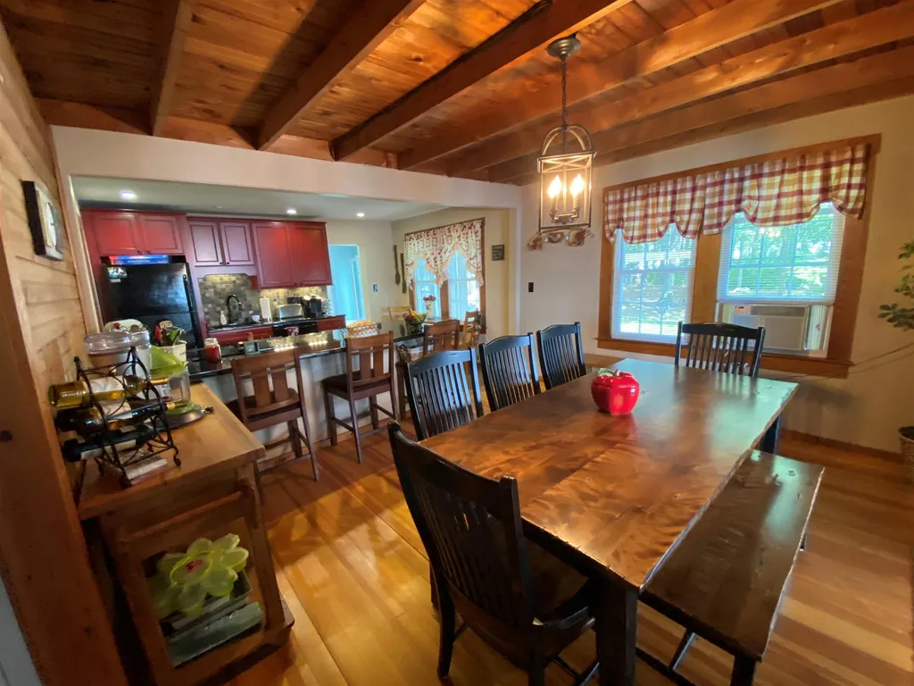 18 Walnut Street Belmont NH 03220