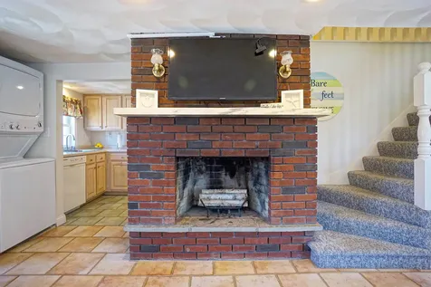 95 Concord Street Seabrook NH 03874