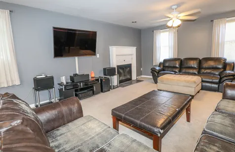 26 Terry Street Nashua NH 03064