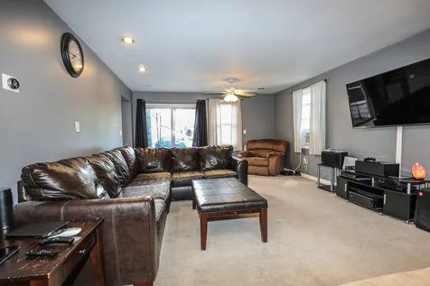 26 Terry Street Nashua NH 03064