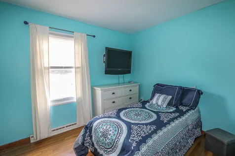 26 Terry Street Nashua NH 03064