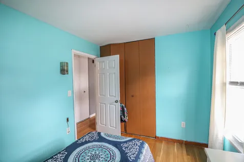 26 Terry Street Nashua NH 03064