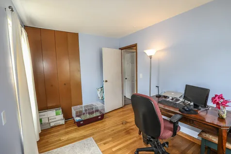 26 Terry Street Nashua NH 03064