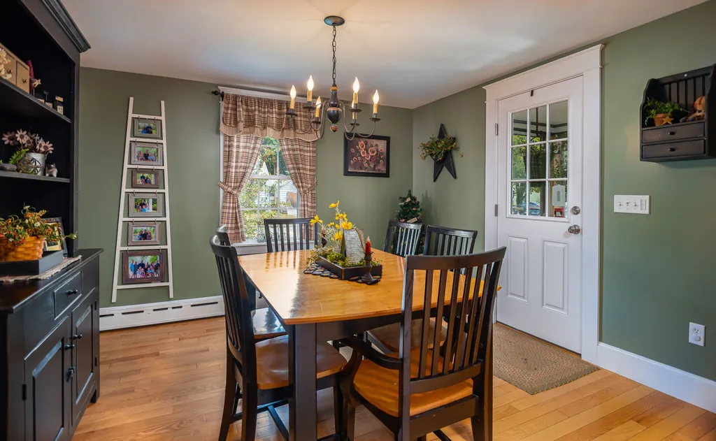 19 Brock Street Rochester NH 03867