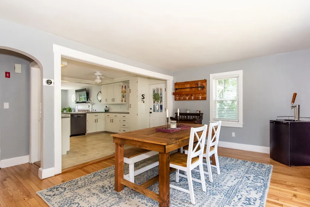 29 Oak Street Dover NH 03820