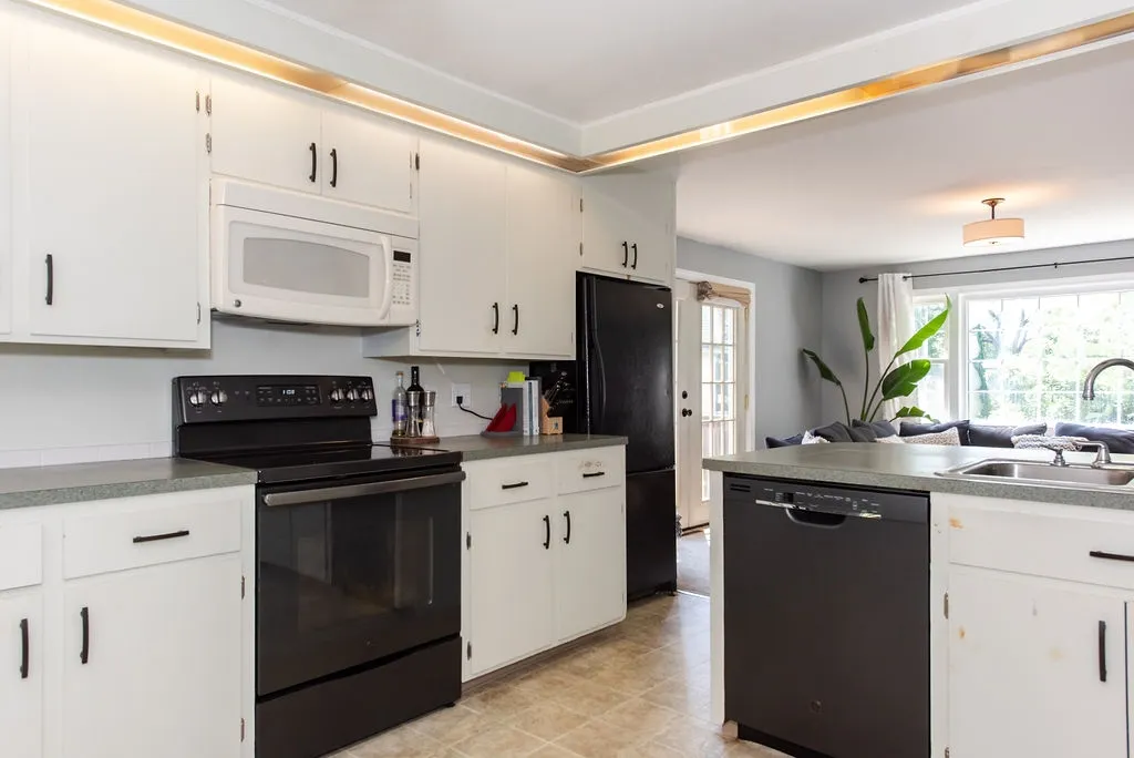 29 Oak Street Dover NH 03820