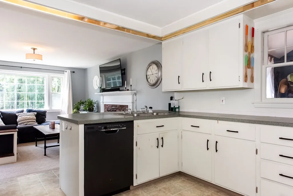 29 Oak Street Dover NH 03820
