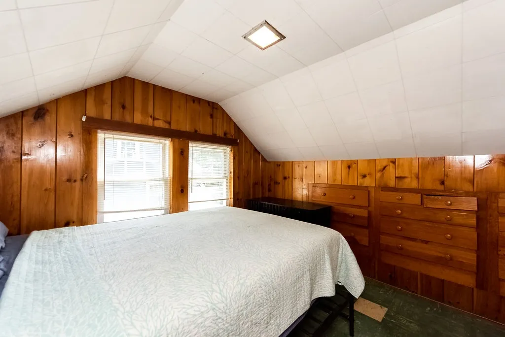 29 Oak Street Dover NH 03820