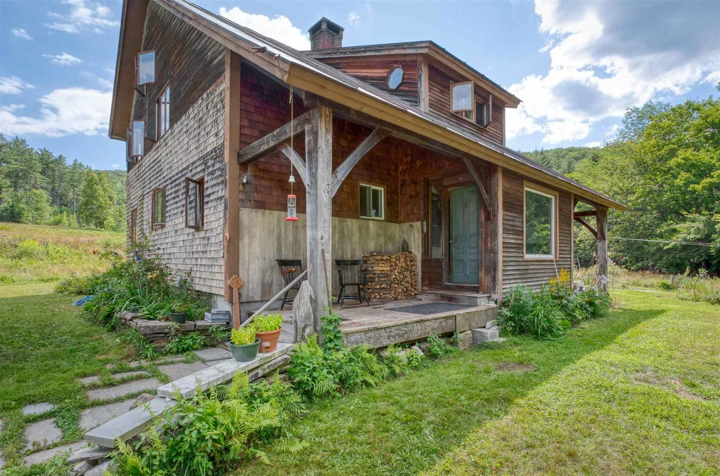 152 Button Hill Road Tunbridge VT 05077