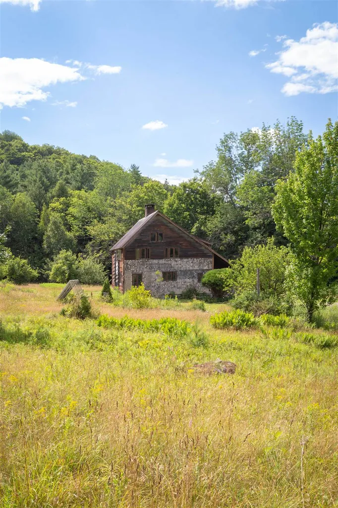 152 Button Hill Road Tunbridge VT 05077