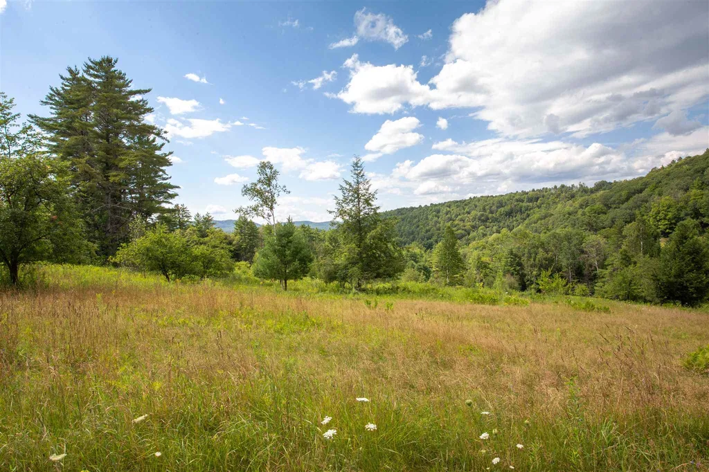 152 Button Hill Road Tunbridge VT 05077
