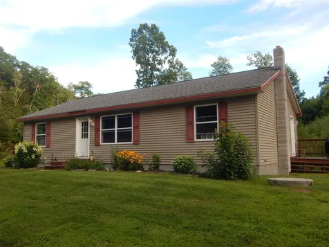 34 Barber Lane Hartland VT 05048