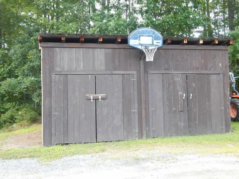 34 Barber Lane Hartland VT 05048