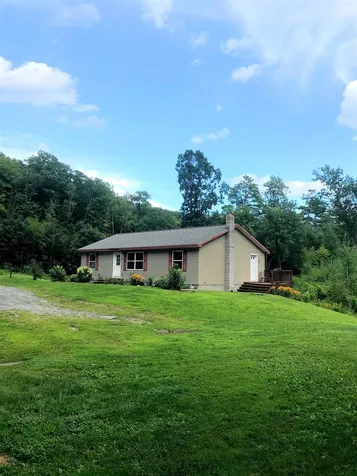 34 Barber Lane Hartland VT 05048