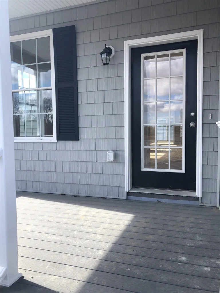 78 Cielo Drive Dover NH 03820