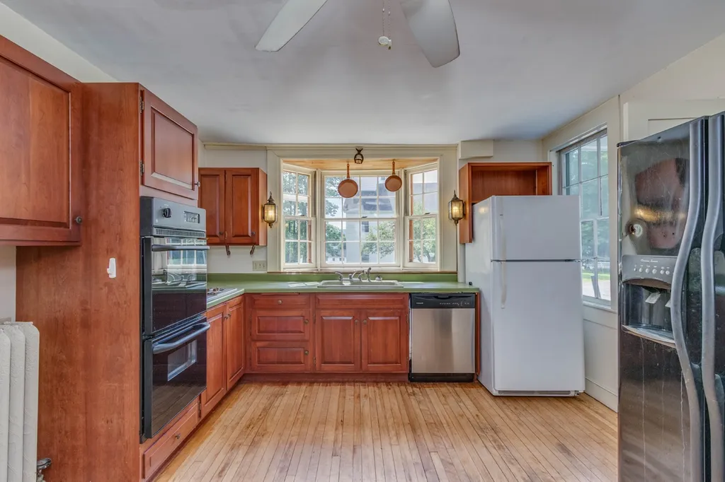 65 Maple Street Henniker NH 03242