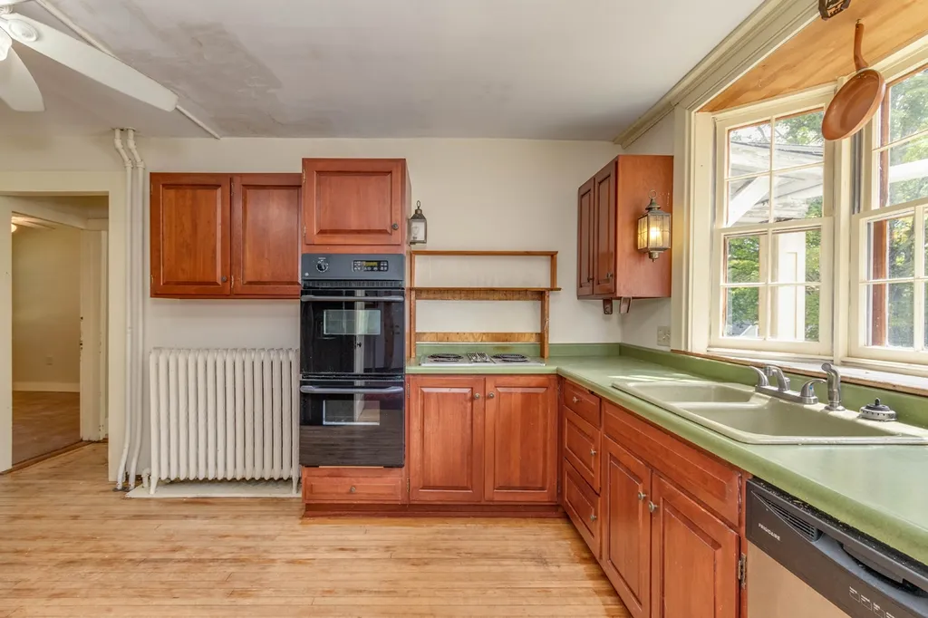 65 Maple Street Henniker NH 03242