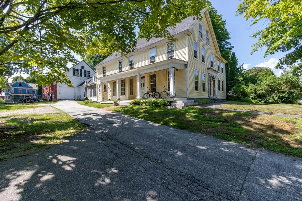 65 Maple Street Henniker NH 03242