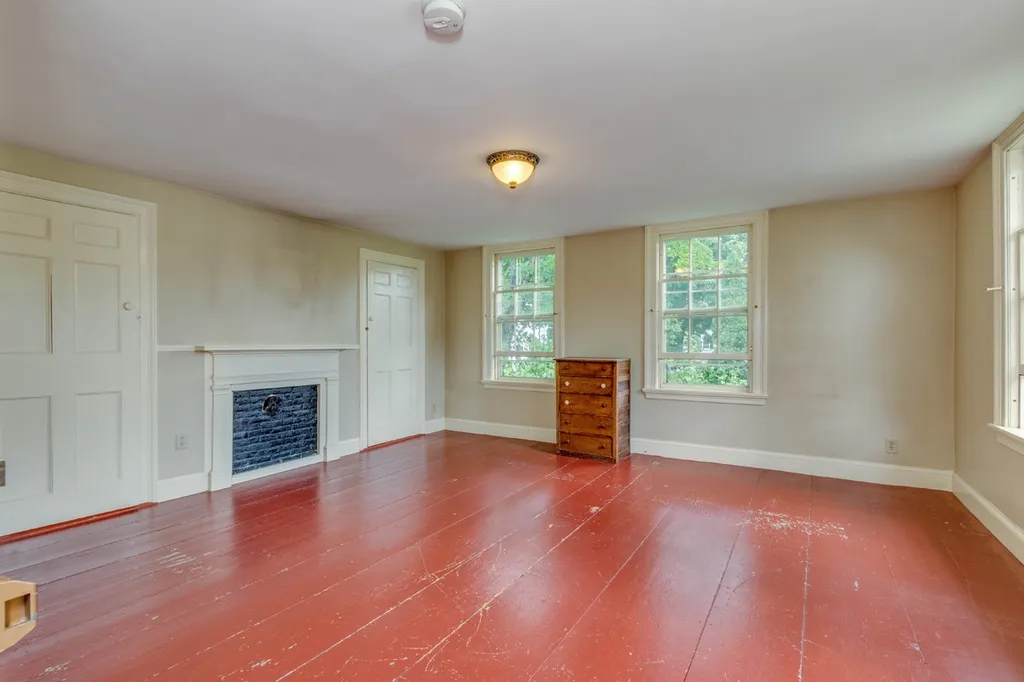 65 Maple Street Henniker NH 03242