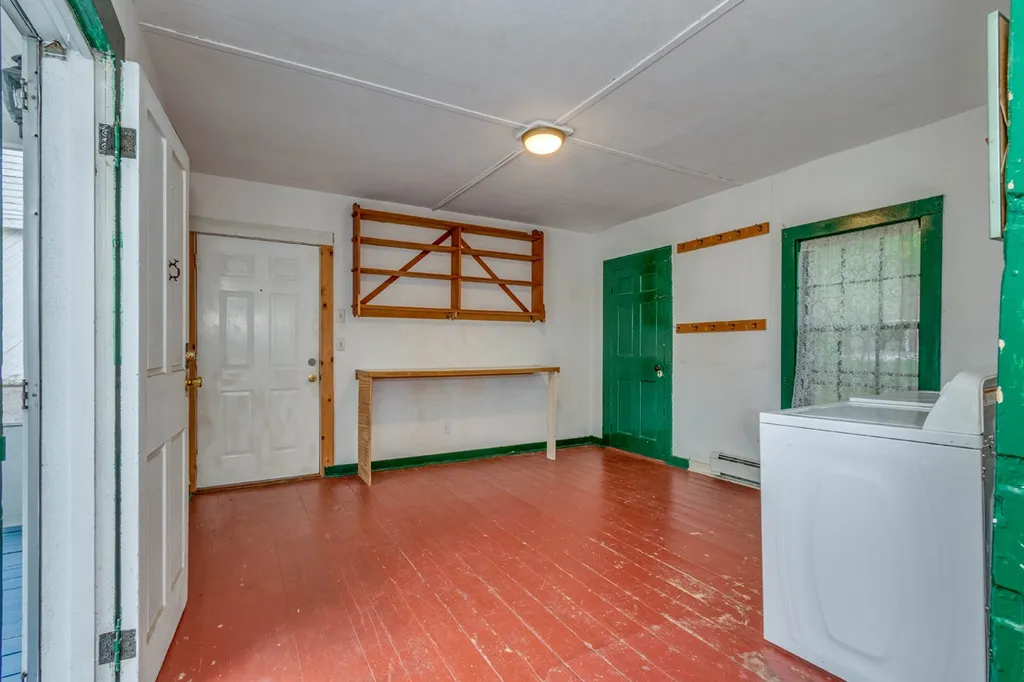 65 Maple Street Henniker NH 03242
