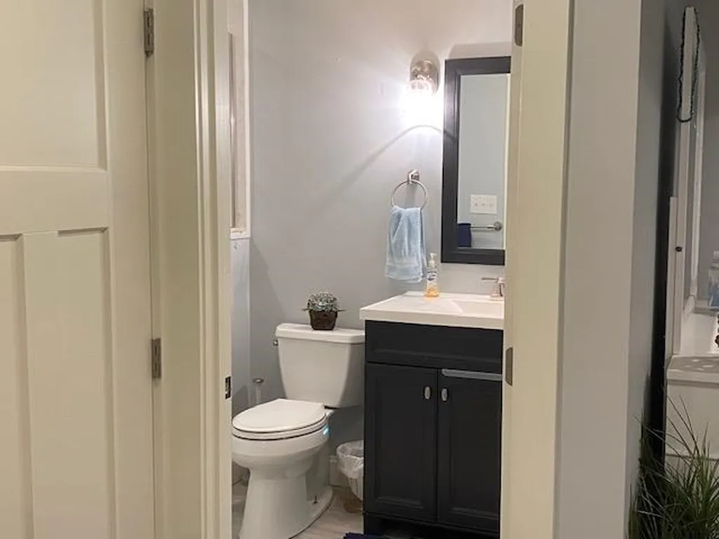 53 Colonel Daniels Drive Bedford NH 03110