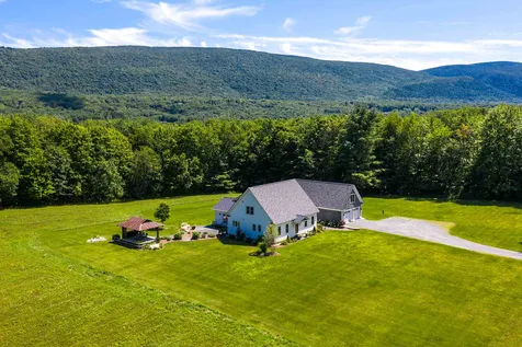 319 Upland Downs Road Manchester VT 05255