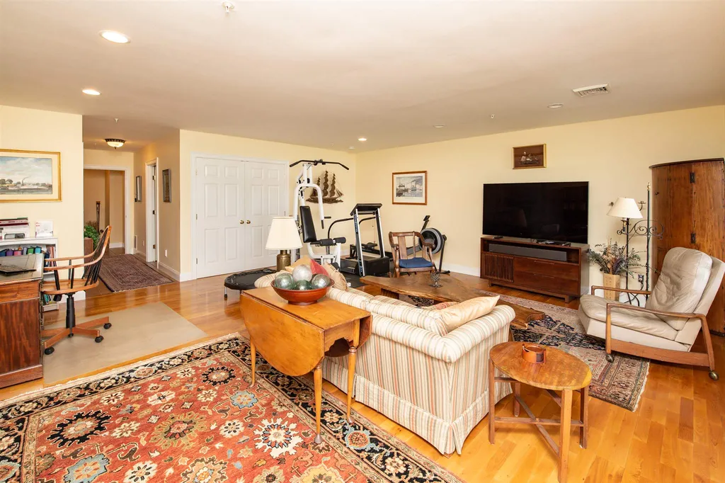 1414 Marble Island Road Colchester VT 05446