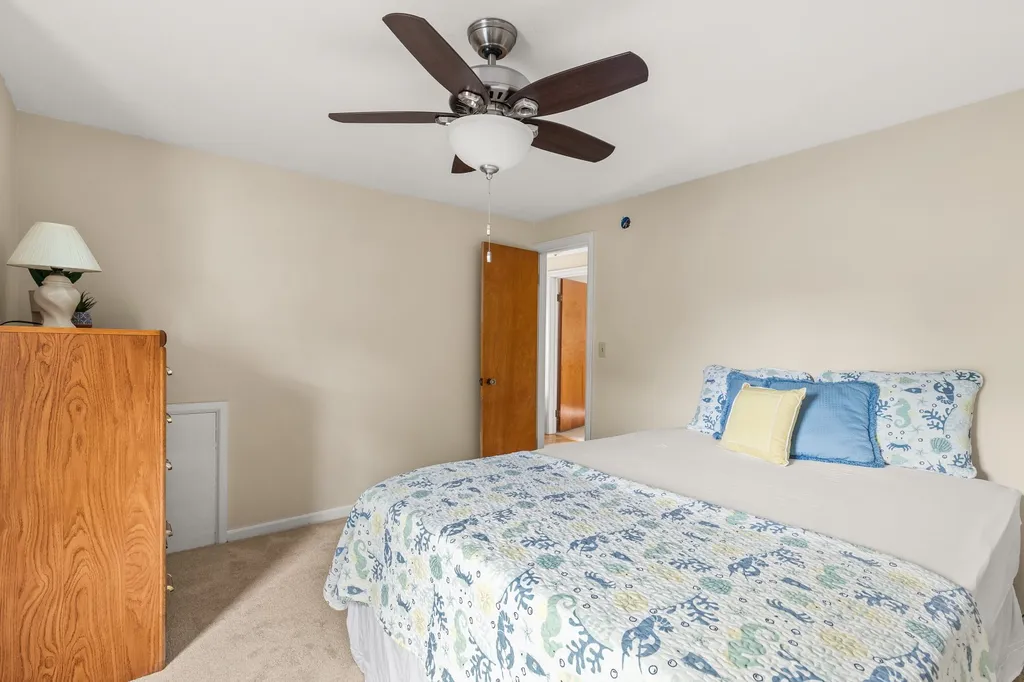 25 West Road Burlington VT 05408