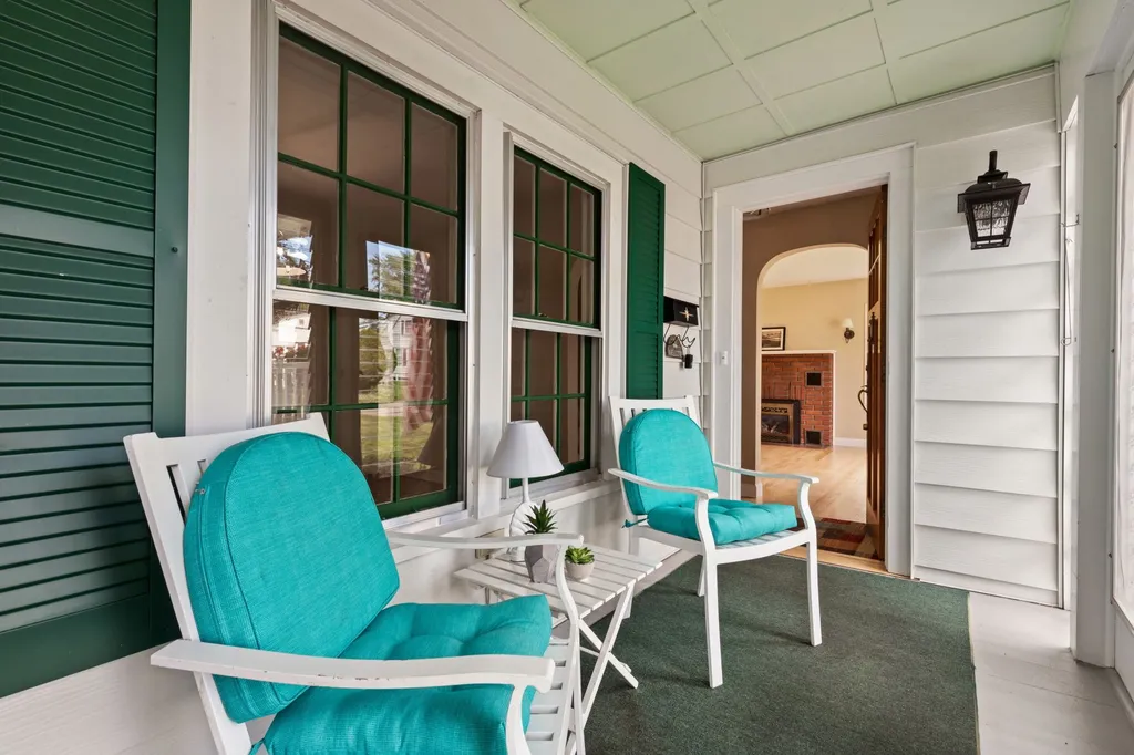 25 West Road Burlington VT 05408