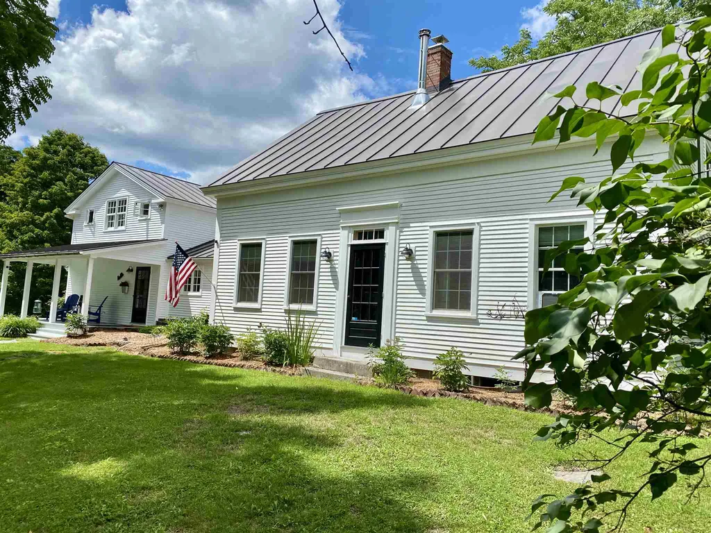 3318 Cabot Road Woodbury VT 05681