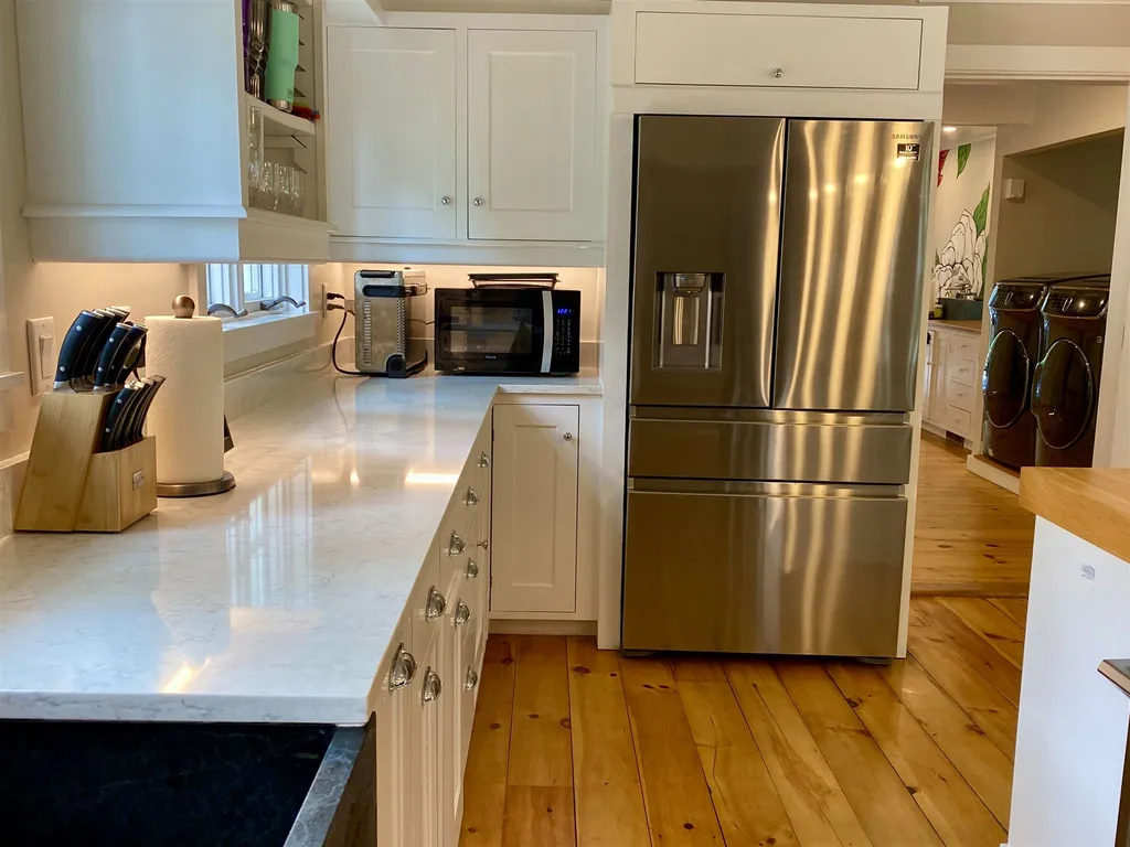 3318 Cabot Road Woodbury VT 05681