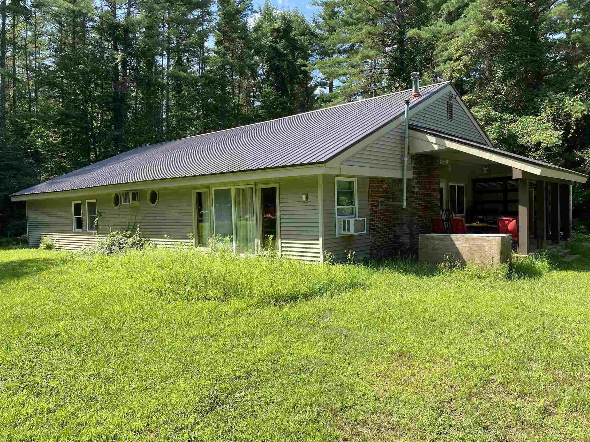12 Daniels Drive Hinsdale NH 03451