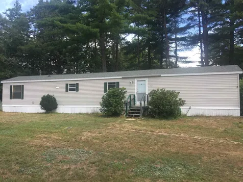 23 Reagan Drive Rochester NH 03839