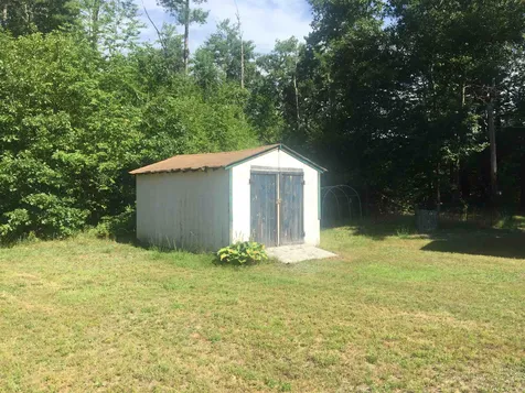 23 Reagan Drive Rochester NH 03839