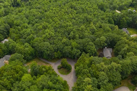 11 Cragmere Heights Road Exeter NH 03833