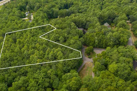 11 Cragmere Heights Road Exeter NH 03833