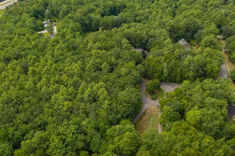 11 Cragmere Heights Road Exeter NH 03833