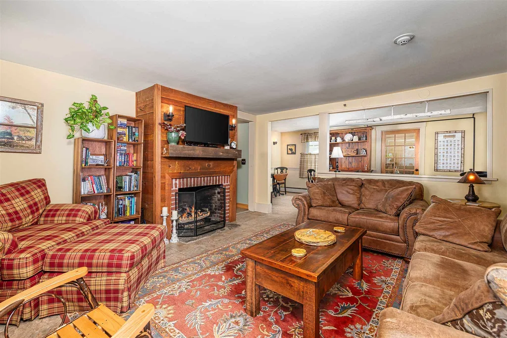 54 Kearsarge Road Conway NH 03860